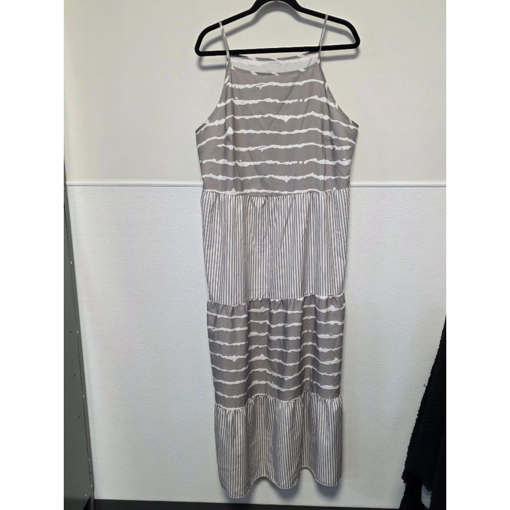 Women's Unbranded Grey White‎ Striped Tiered Maxi Dress Plus 2XL